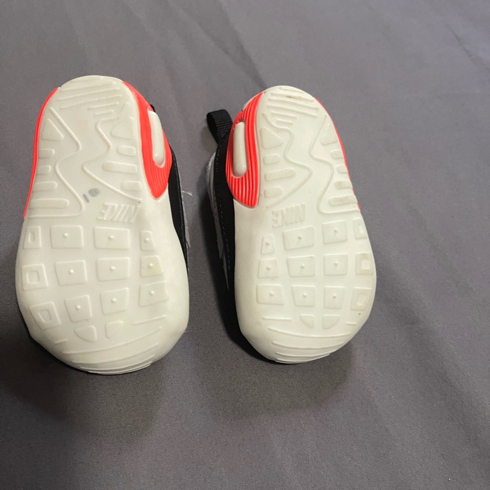 Nike crib boots